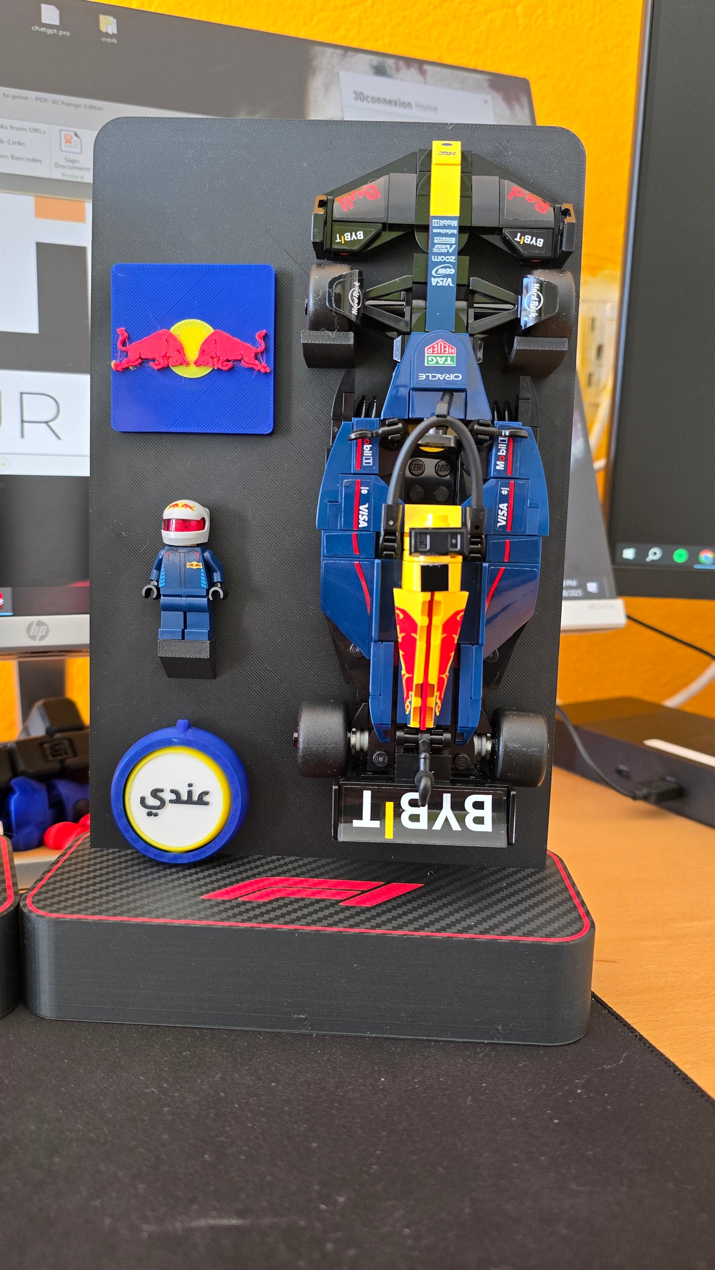 F1 LEGO Car Support – 3D Printed Display Stand - Custumize the logo .